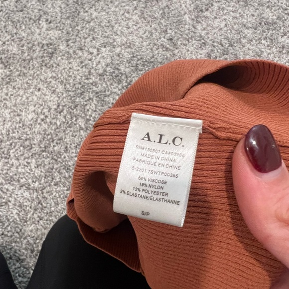 EUC A.L.C. High Low Crop Tank Sz S - Picture 4 of 4